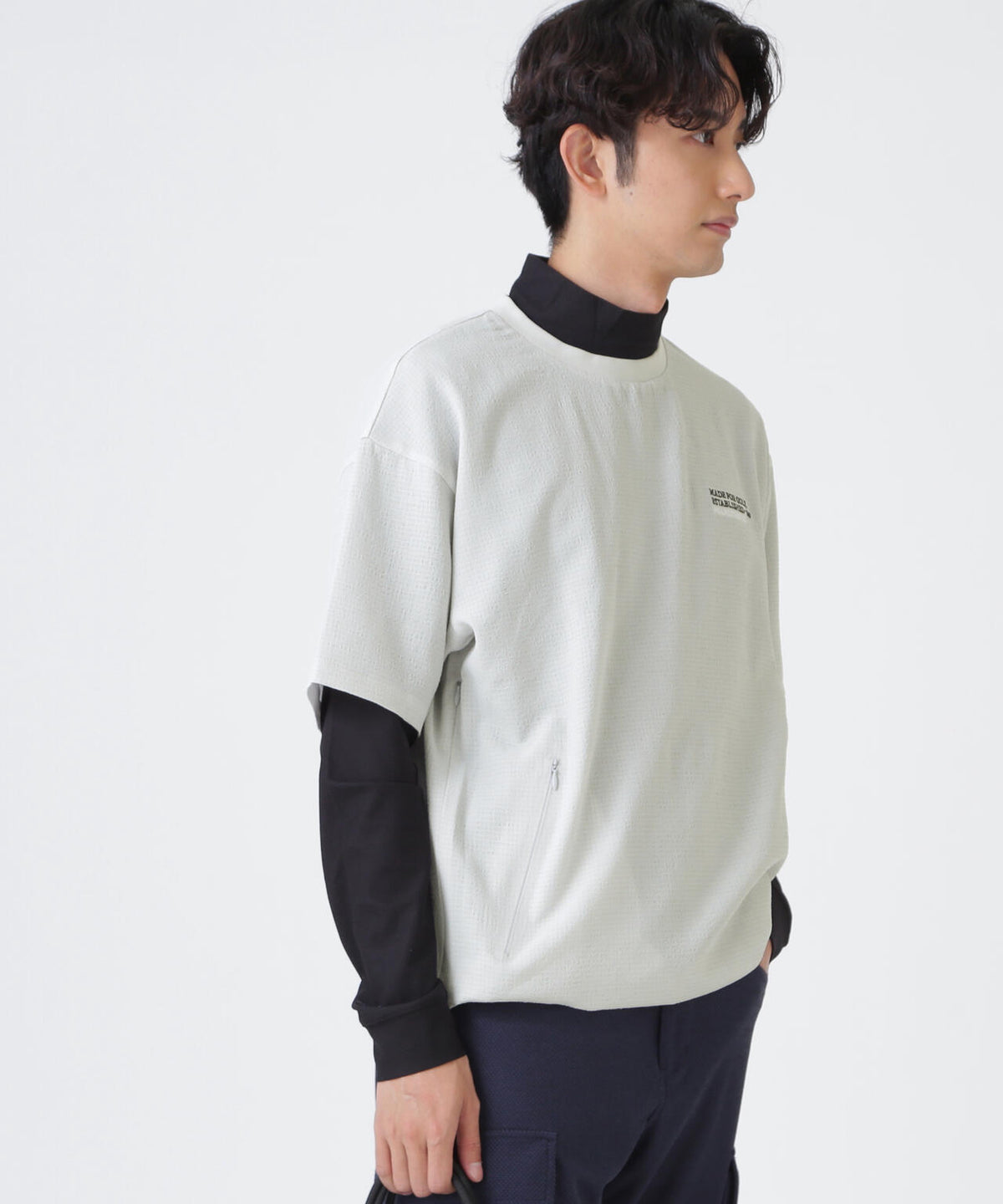 H:182cm/C:93/W:77/H:91 着用サイズ：5