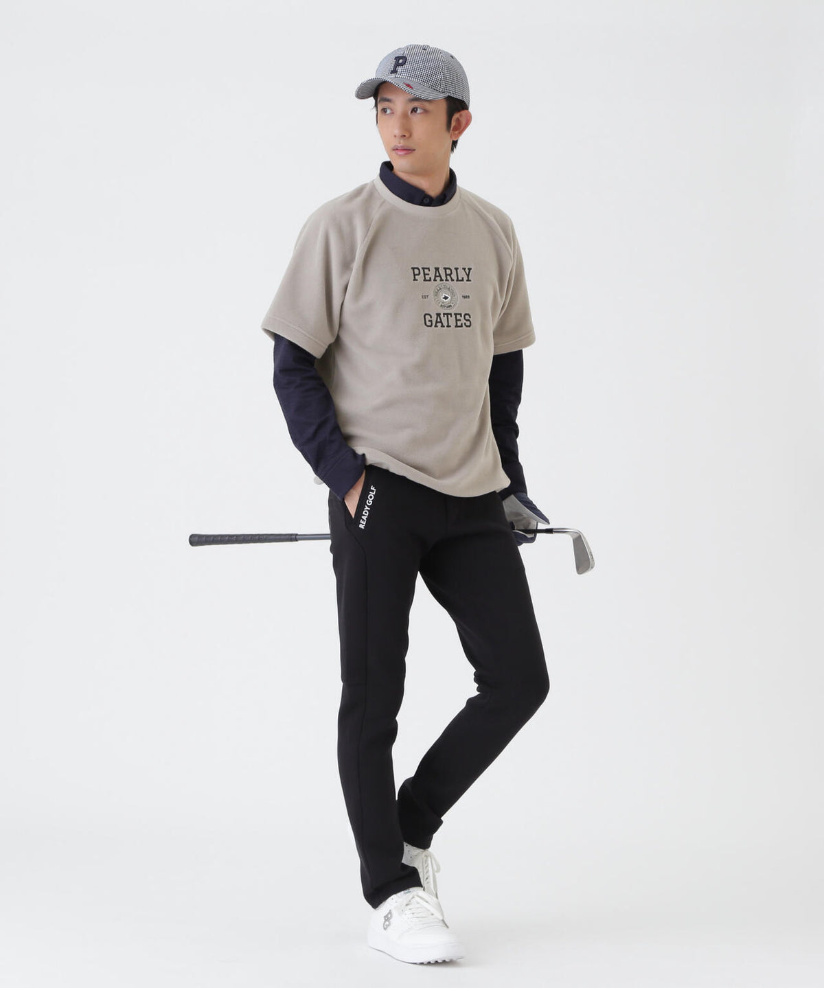 H:182cm/C:93/W:77/H:91 着用サイズ：5