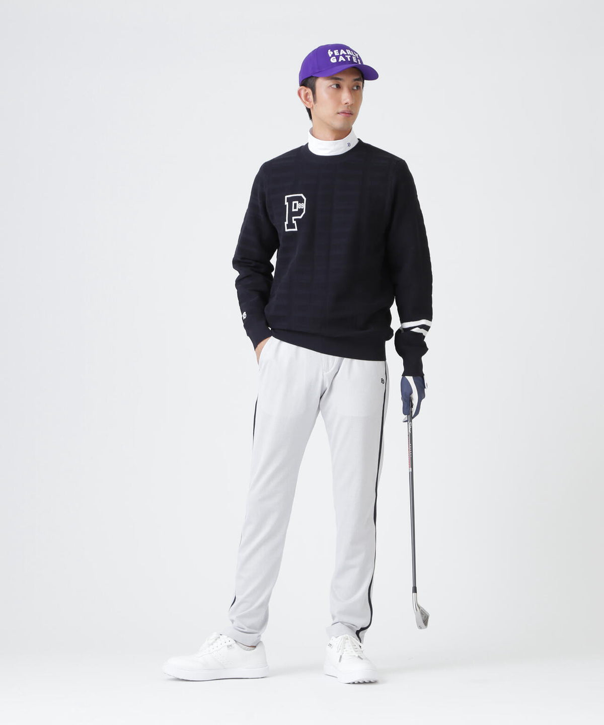 H:182cm/C:93/W:77/H:91 着用サイズ：5