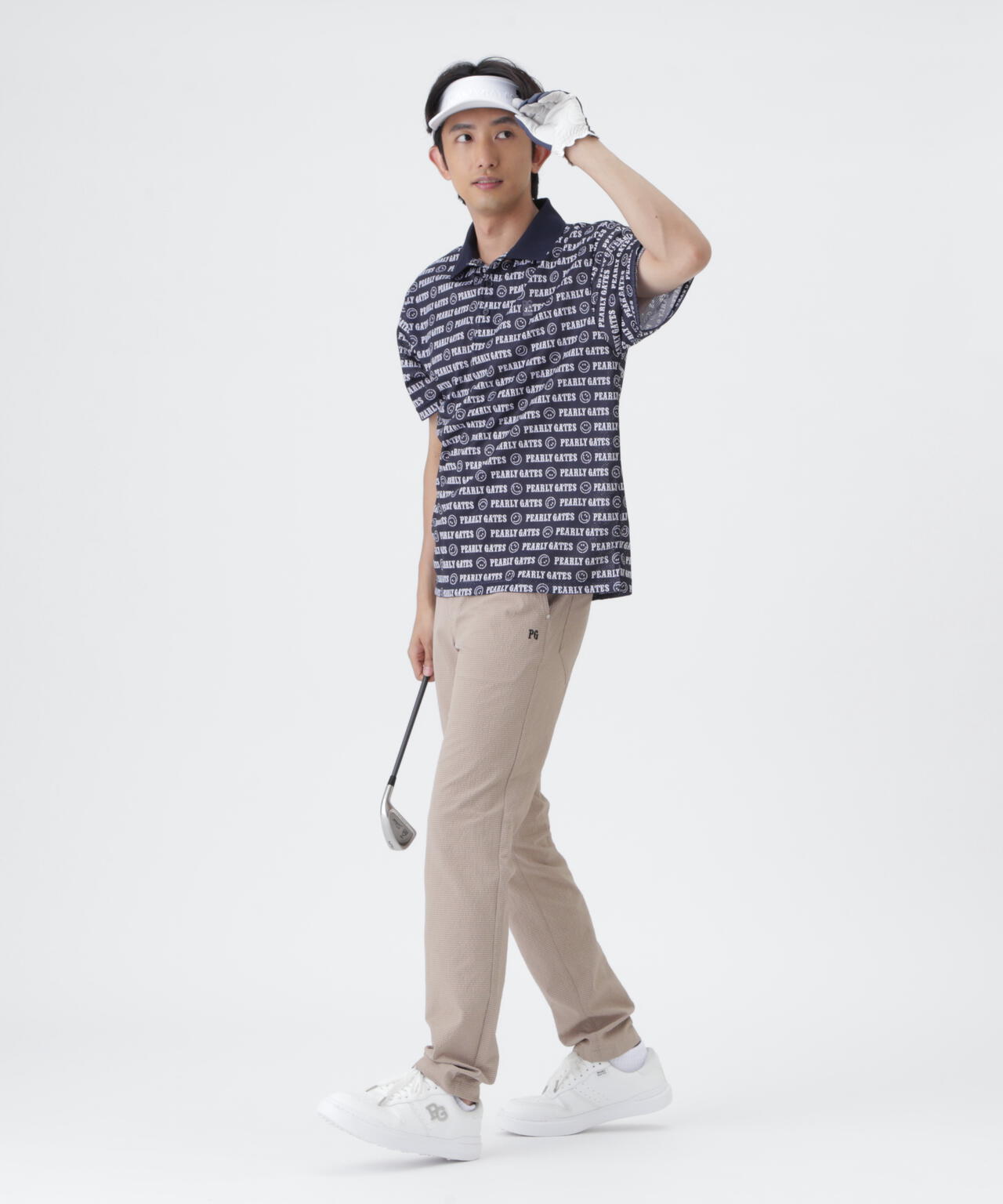 H:182cm/C:93/W:77/H:91 着用サイズ：5