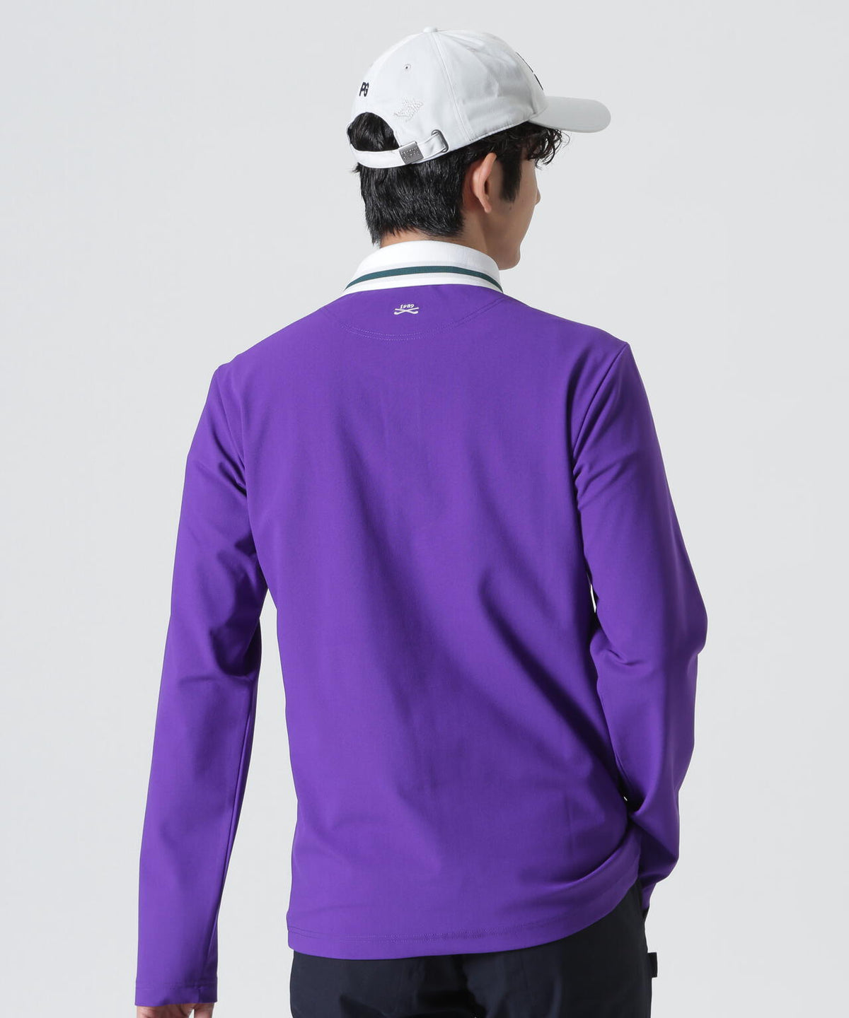 H:182cm/C:93/W:77/H:91 着用サイズ：5