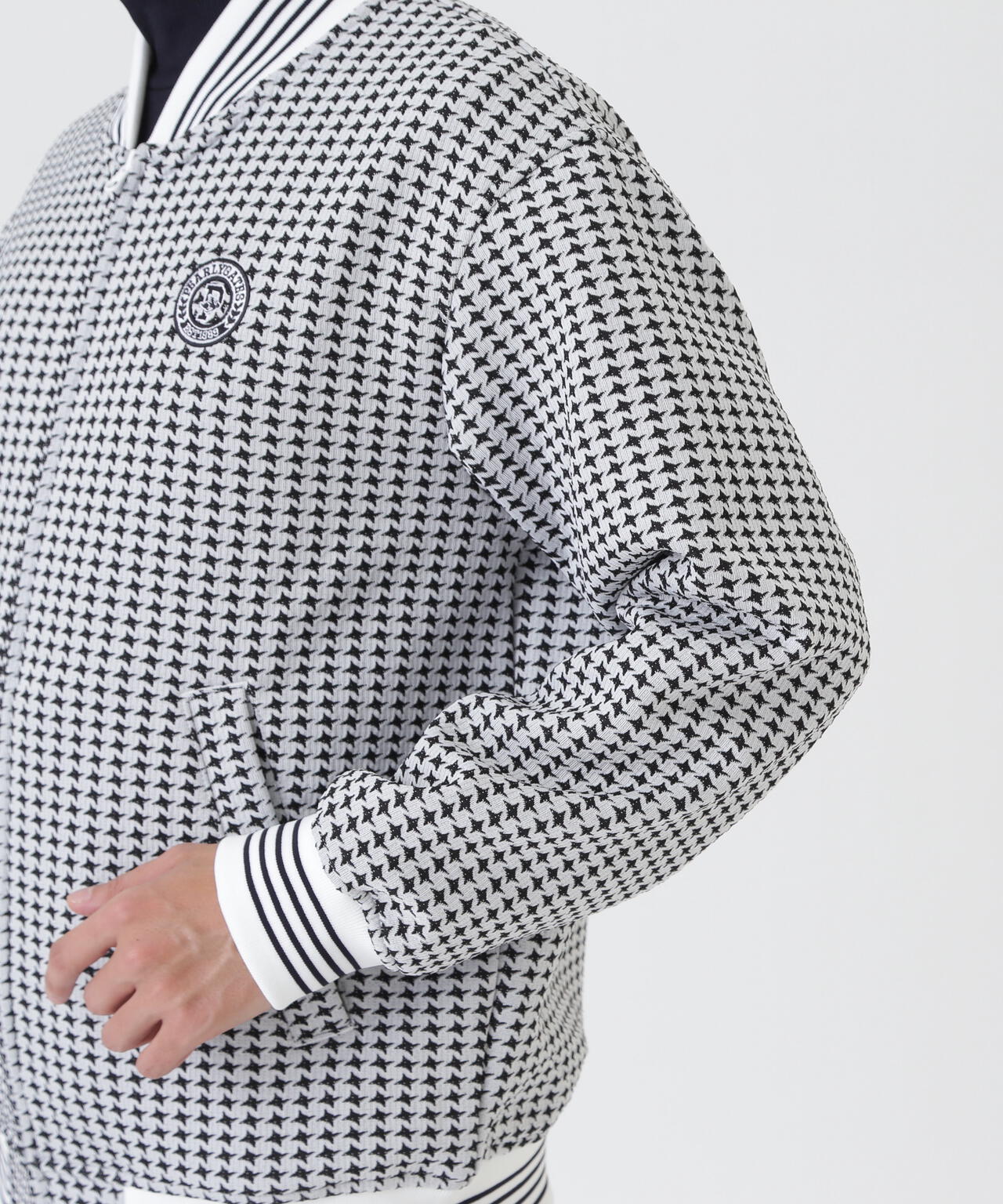 ステッチキルトジャガードカットブルゾン ＜手裏剣千鳥柄＞ (MENS