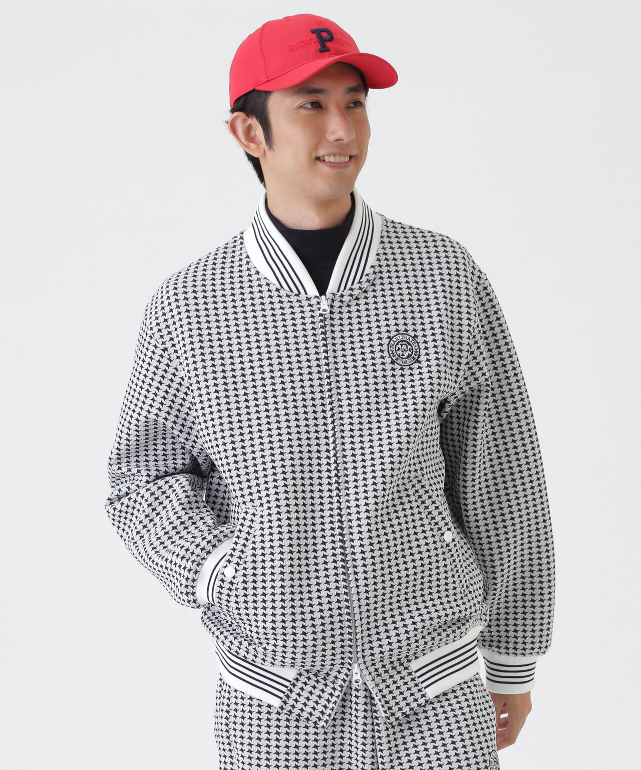 美品☆PEARLY GATES ニットブルゾン 十字柄 ステッチキルトジャガードカットブルゾン ＜手裏剣千鳥柄＞ (MENS