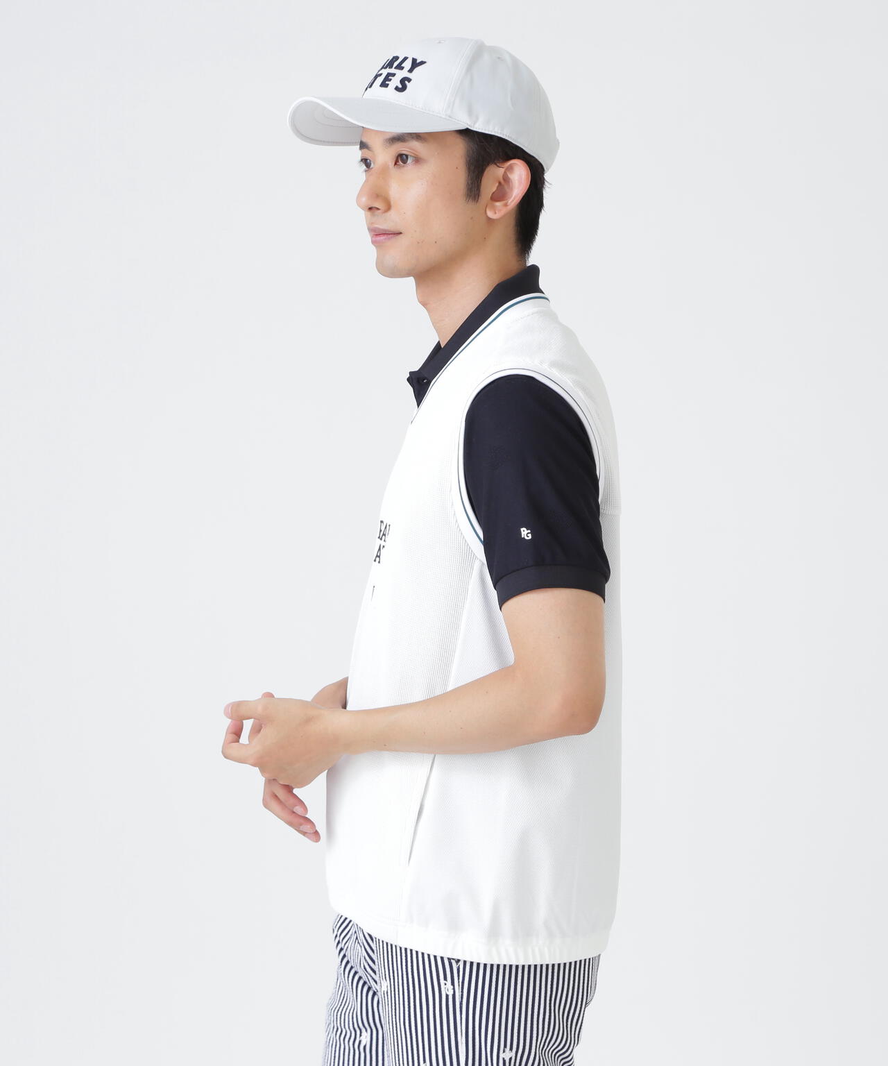メッシュアンドメッシュVネックベスト (MENS) | PEARLY GATES