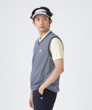 H:182cm/C:93/W:77/H:91 着用サイズ：5