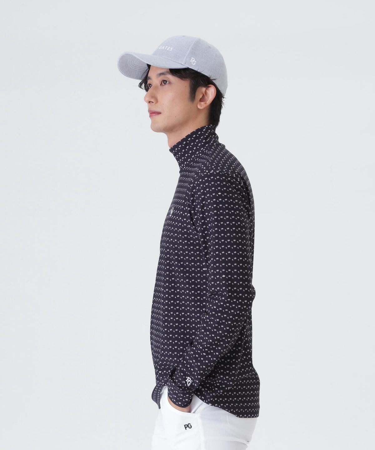 H:182cm/C:93/W:77/H:91 着用サイズ：5