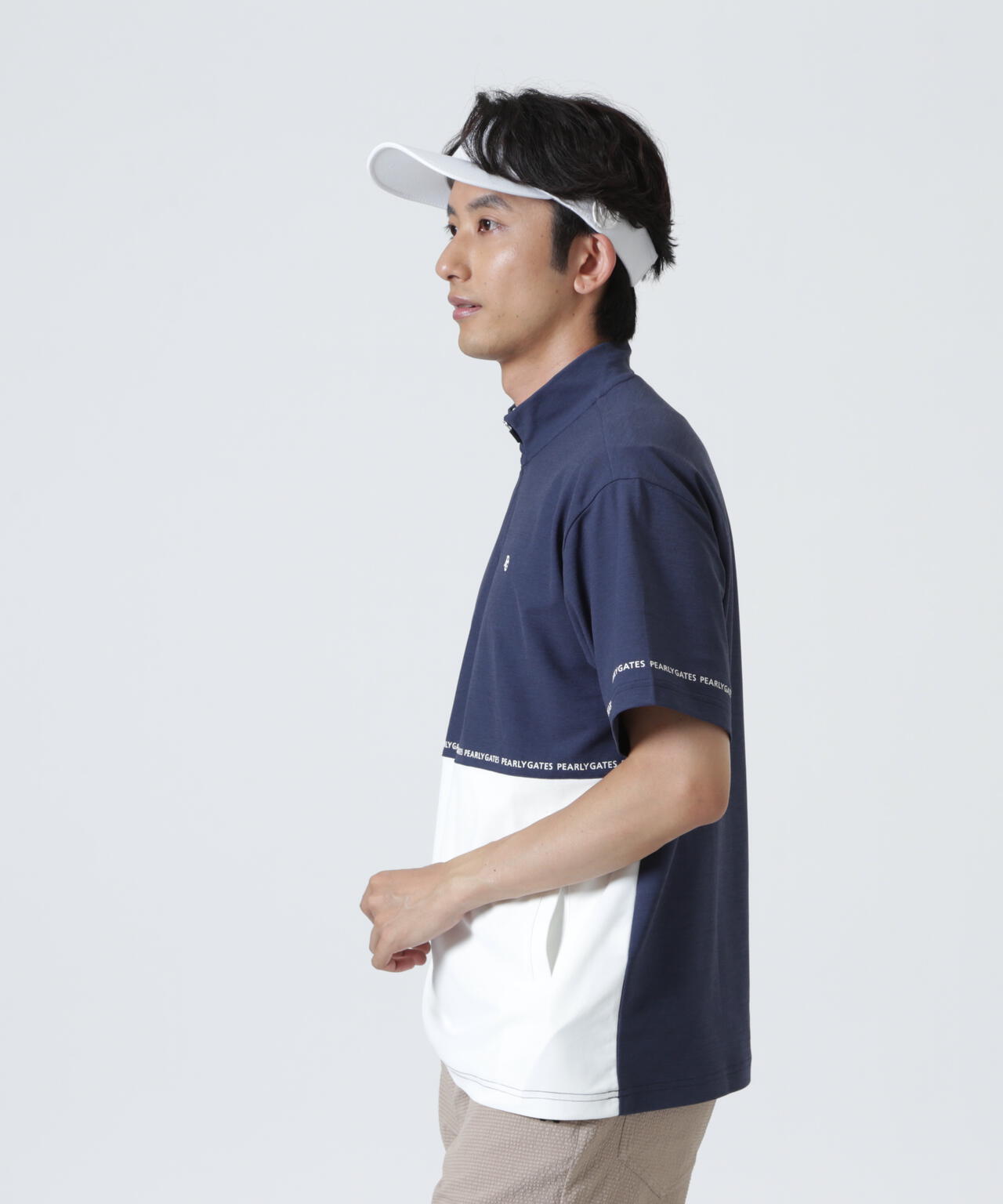 H:182cm/C:93/W:77/H:91 着用サイズ：5
