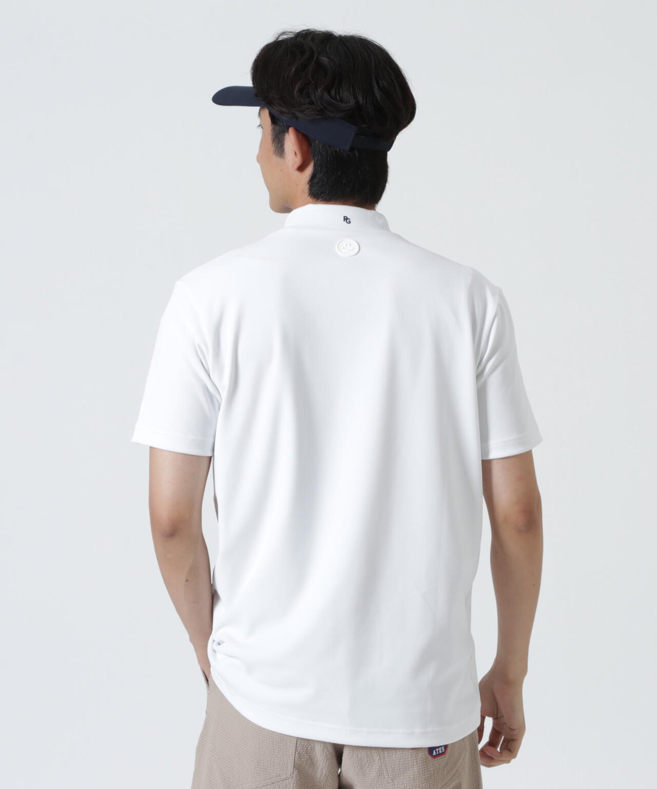 H:182cm/C:93/W:77/H:91 着用サイズ：5