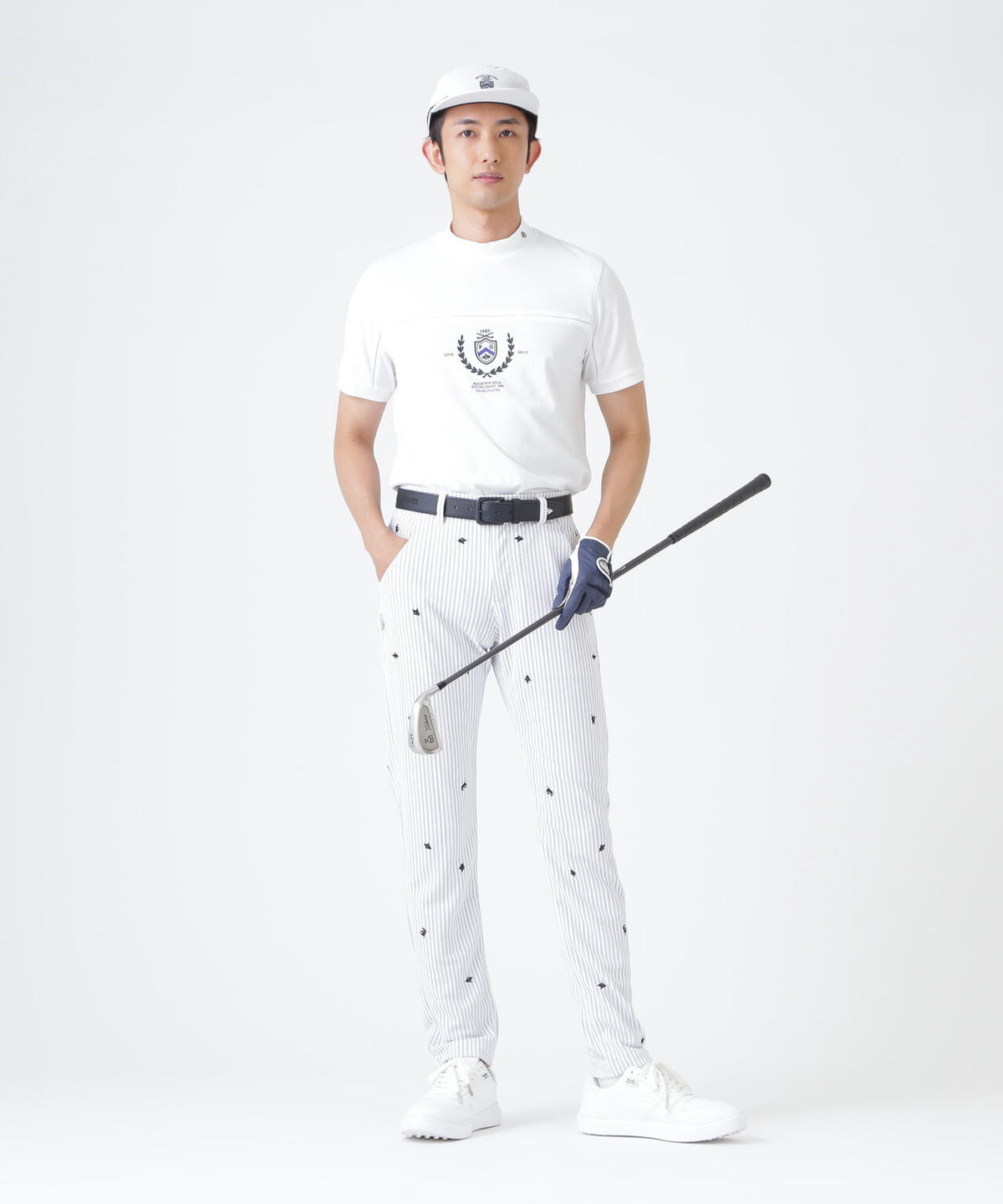 H:182cm/C:93/W:77/H:91 着用サイズ：5