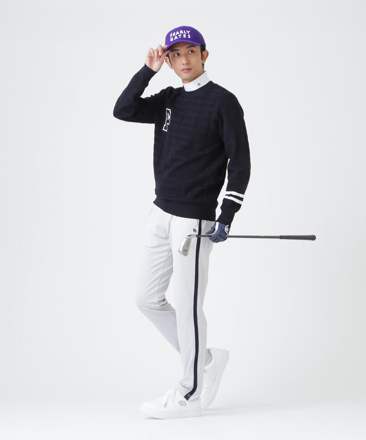 H:182cm/C:93/W:77/H:91 着用サイズ：5