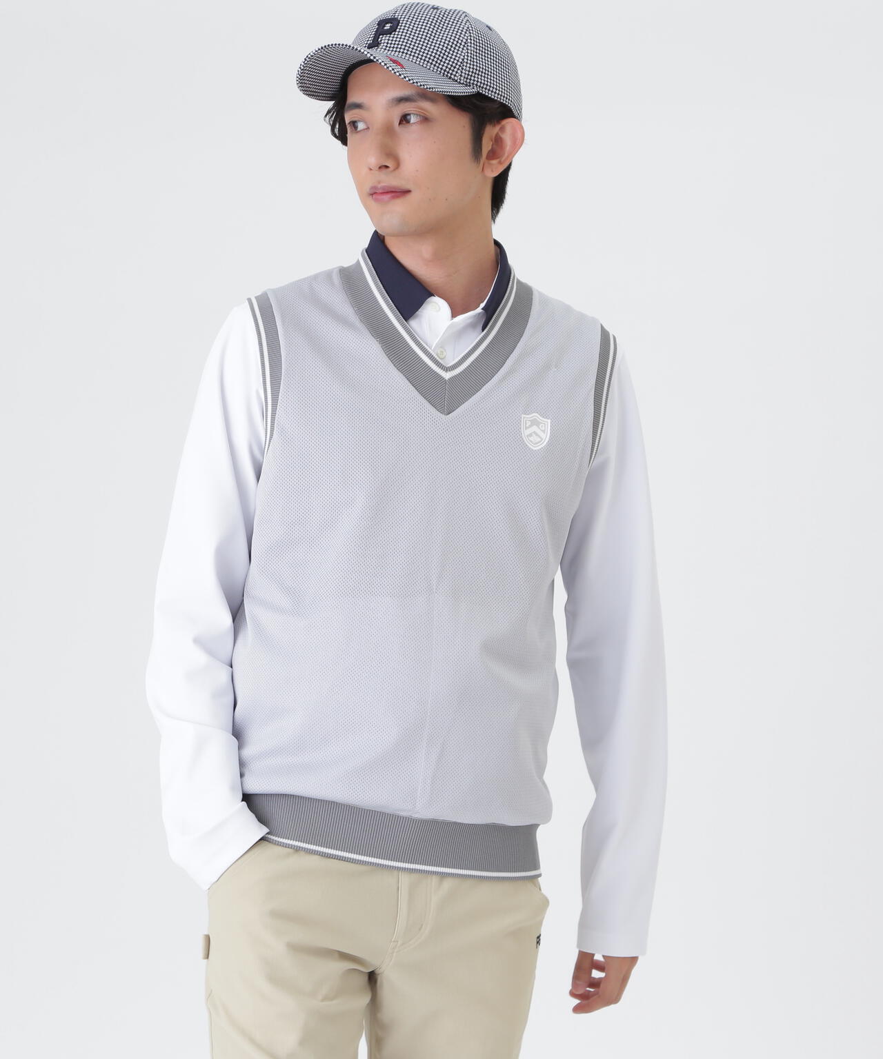 リバーシブルVネックニットベスト ＜チェーン刺繍＞ (MENS) | PEARLY
