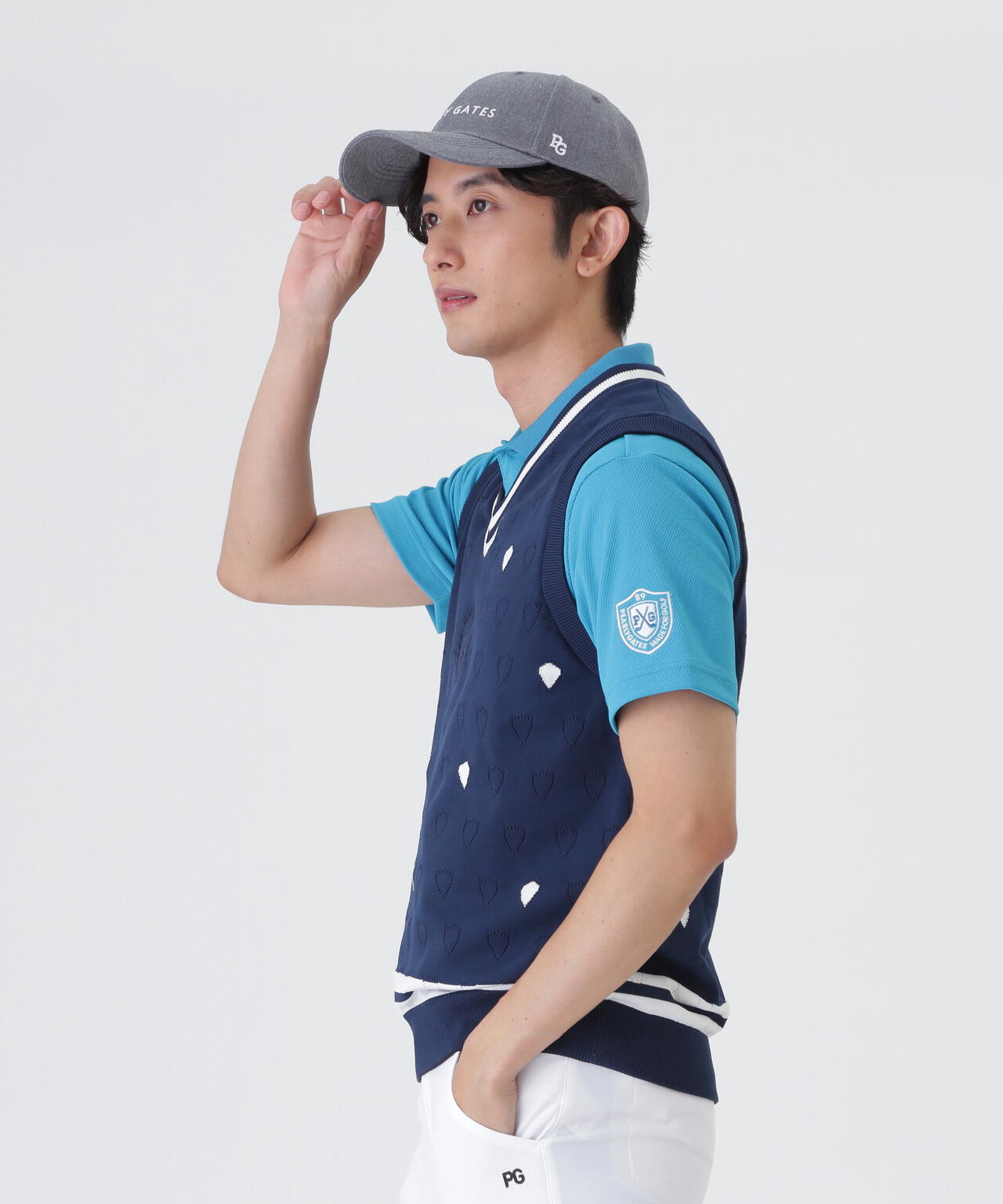 リバーシブルVネックニットベスト ＜エンブレム総柄＞ (MENS) | PEARLY