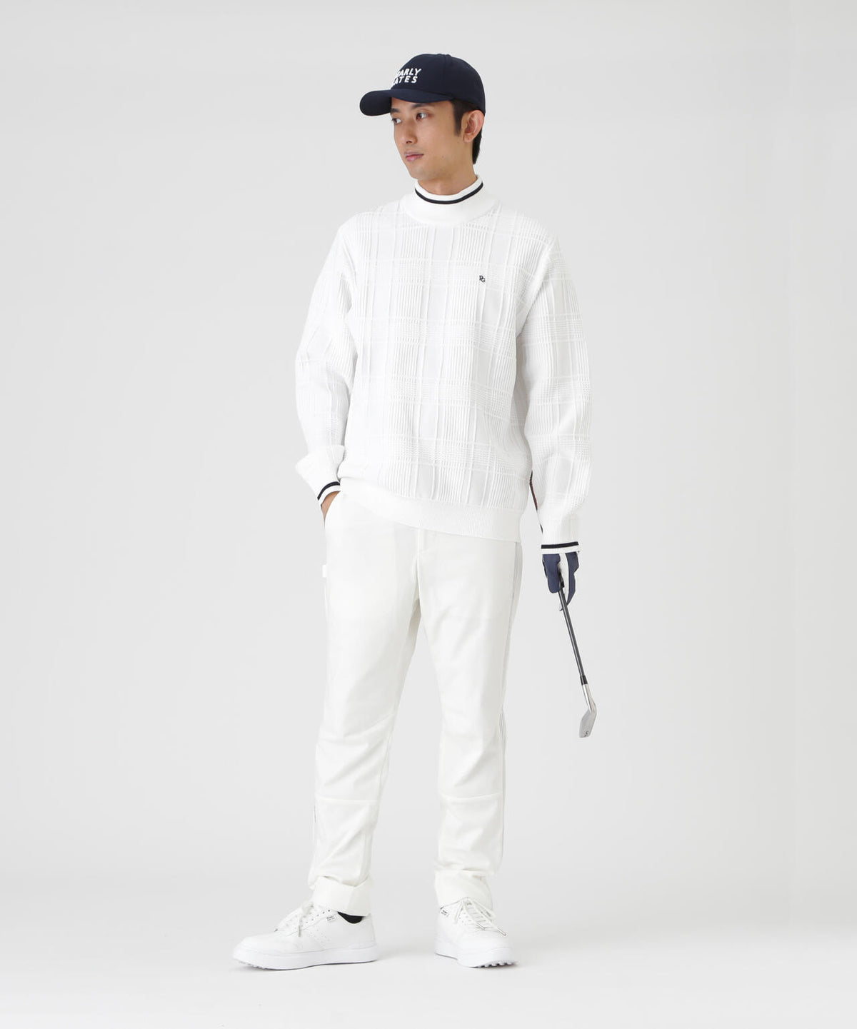 H:182cm/C:93/W:77/H:91 着用サイズ：5