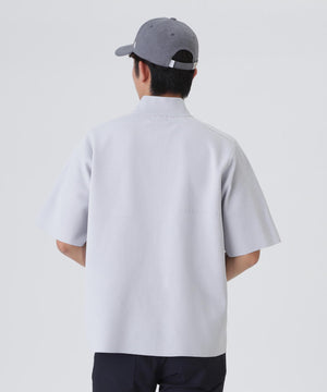 H:182cm/C:93/W:77/H:91 着用サイズ：5