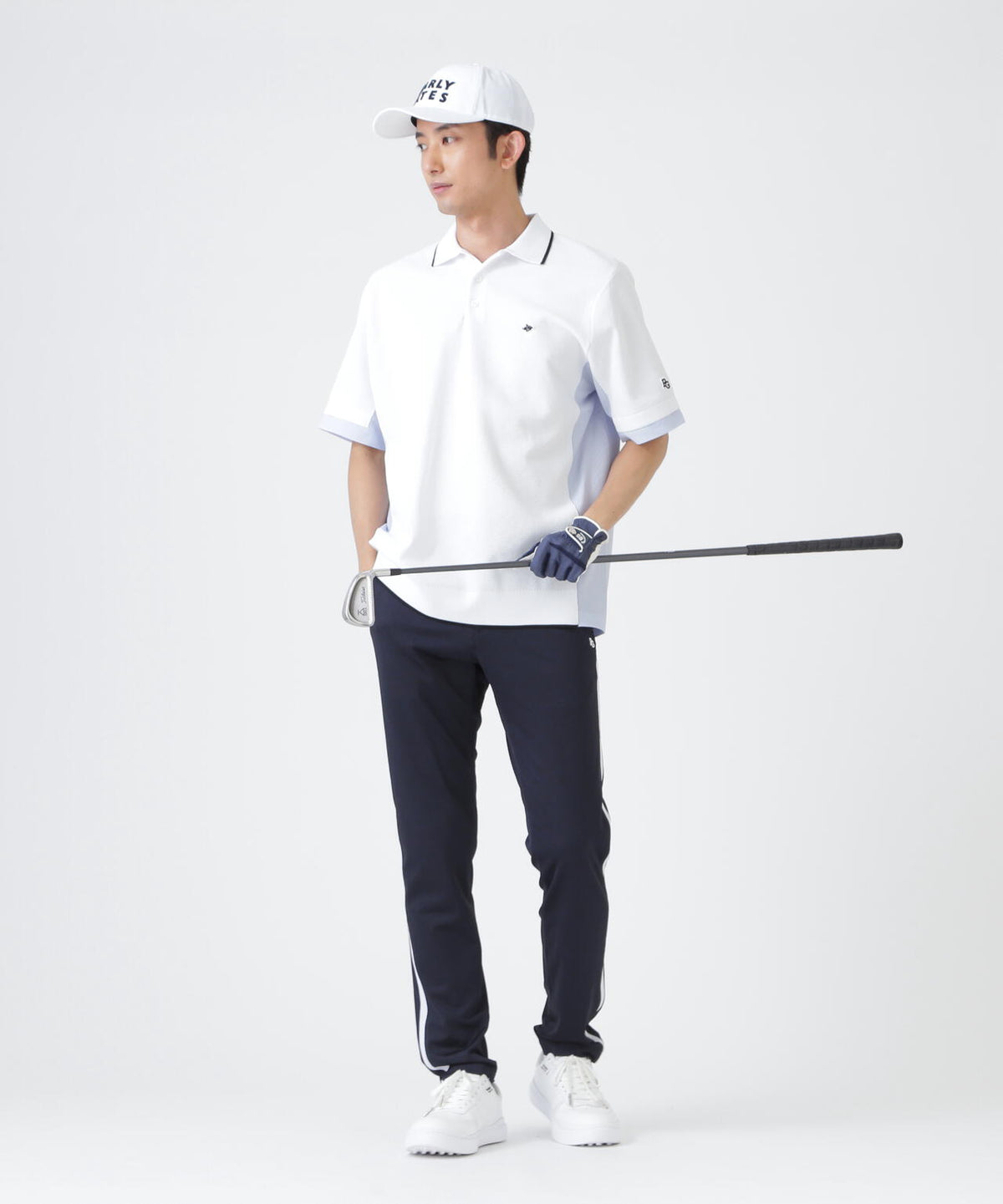 H:182cm/C:93/W:77/H:91 着用サイズ：5