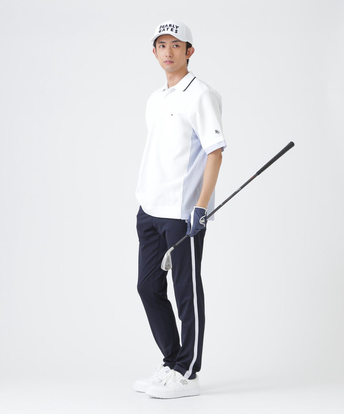 H:182cm/C:93/W:77/H:91 着用サイズ：5