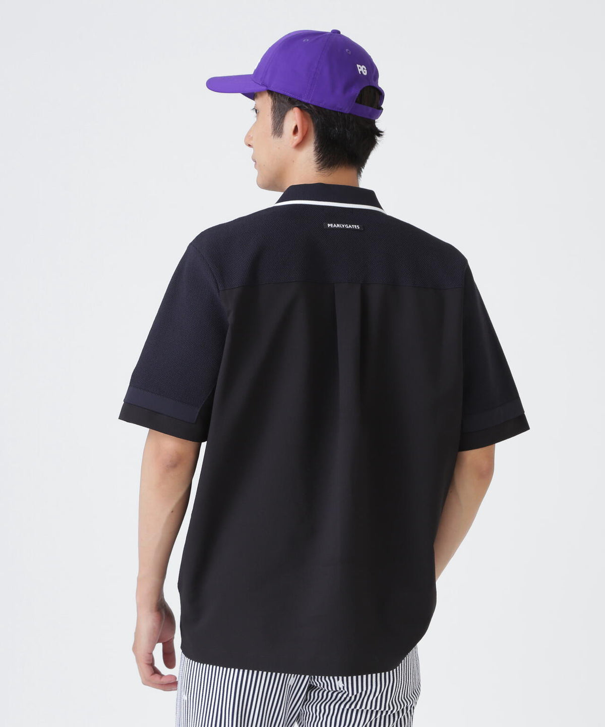 H:182cm/C:93/W:77/H:91 着用サイズ：5