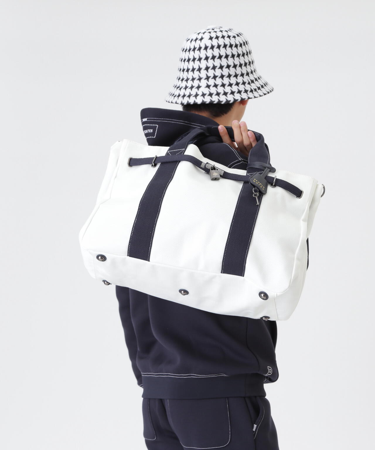 ショルダー付きロッカーバッグ (UNISEX) | PEARLY GATES（パーリー