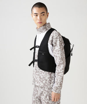 185cm C:85 W:70 H:97