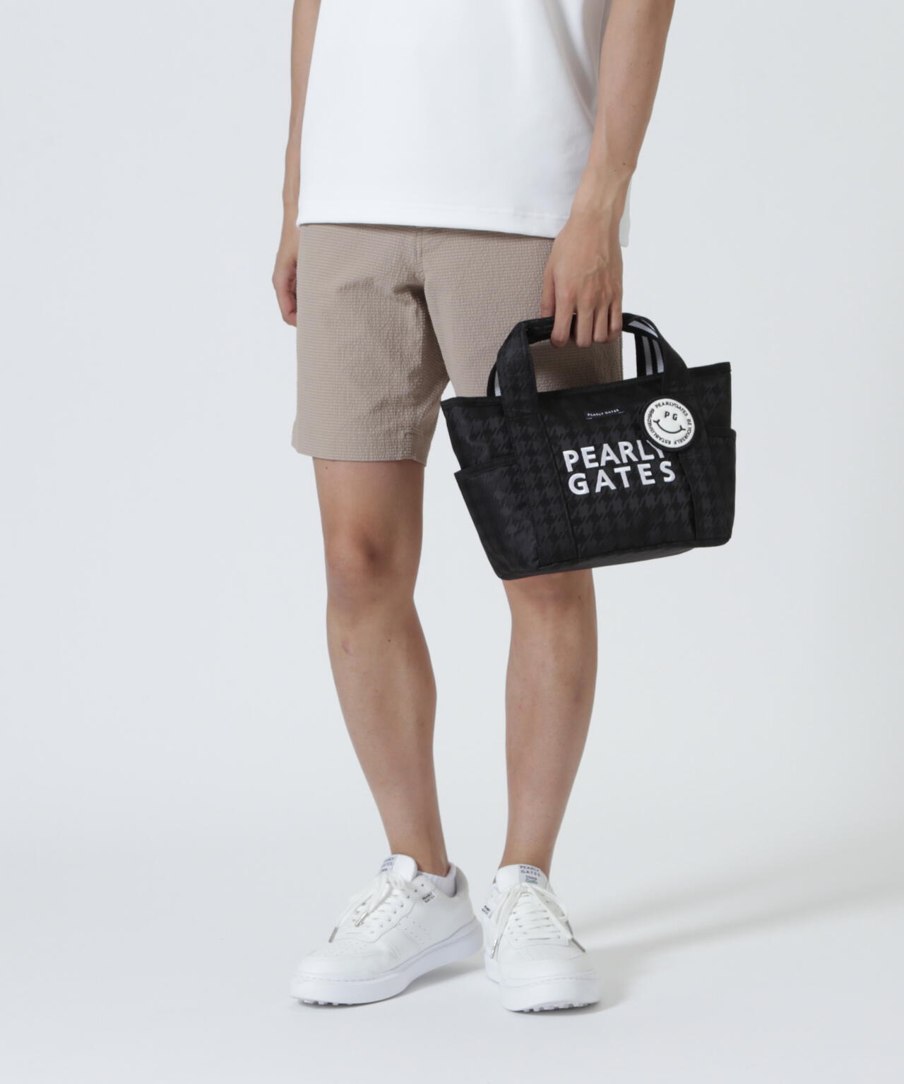 H:182cm/C:93/W:77/H:91