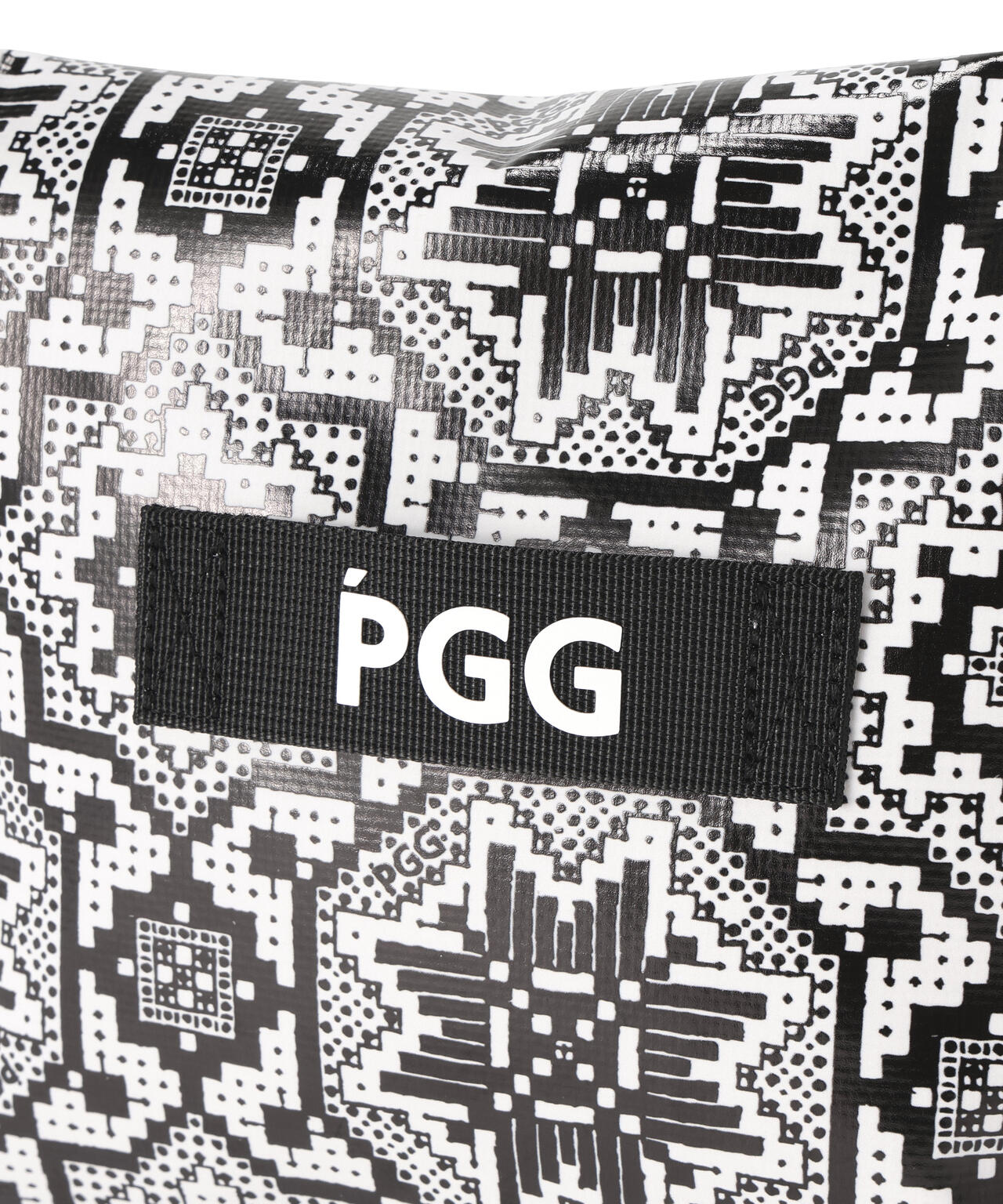 PGG】【直営店舗&公式オンライン限定】PVCミニショルダーバッグ