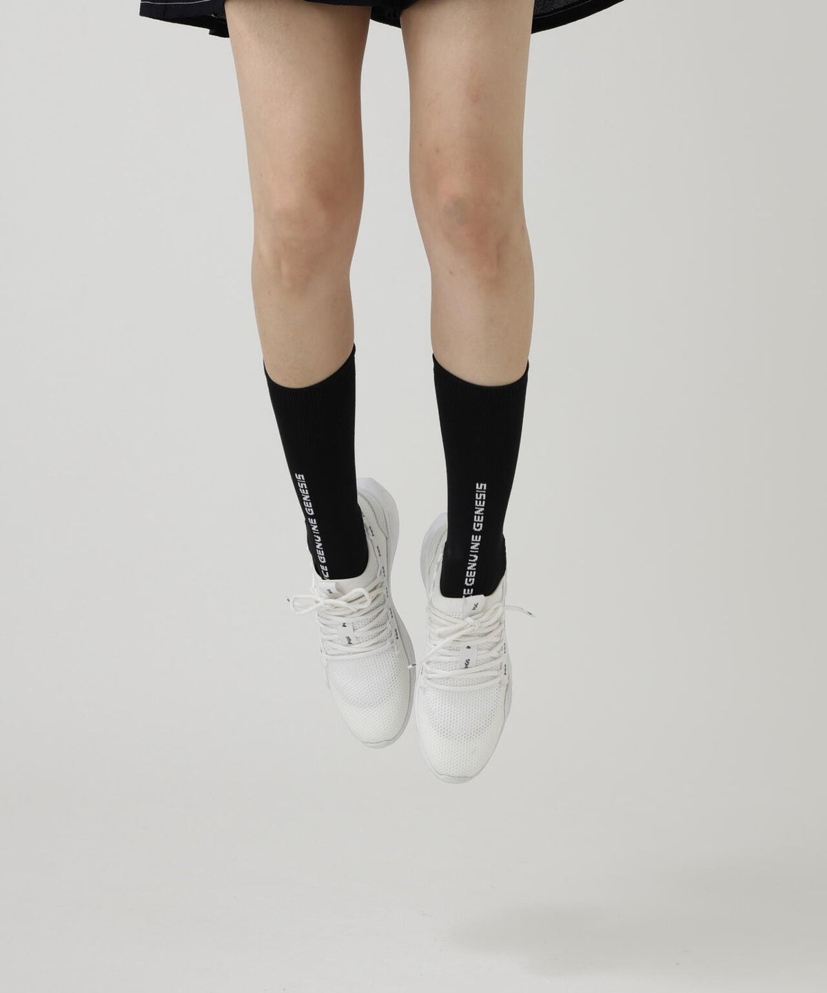165cm/B:77cm/W:57cm/H:79cm