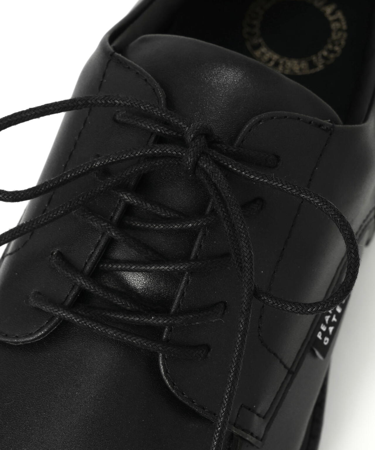 ＣＬＡＳＳＩＣ　ＳＨＯＥＳ