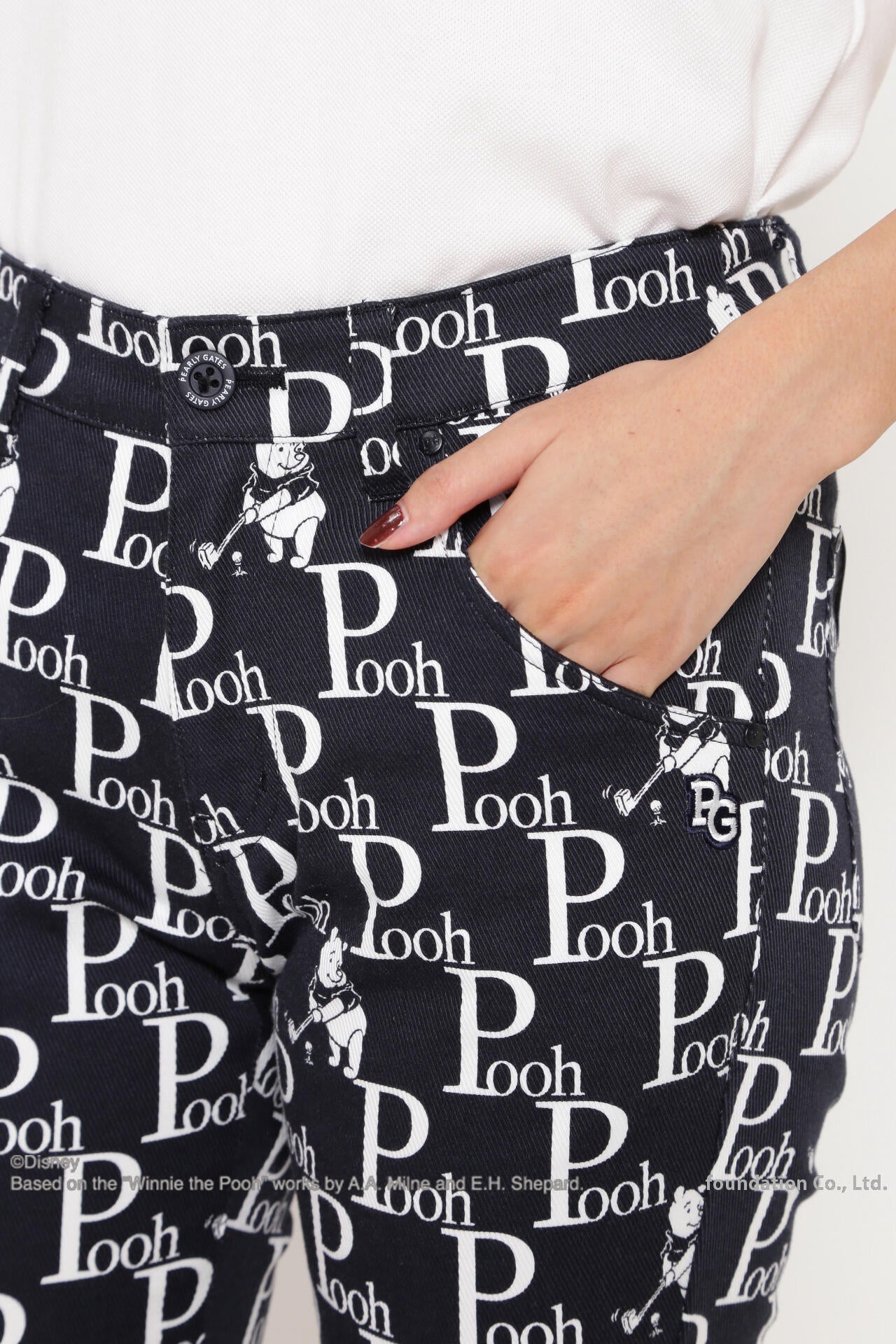 【新品】パーリーゲイツ パンツ ディズニー100周年プーさんコラボ 00サイズ パーリーゲイツ】ディズニー創立100周年の一環として“くまのプーさん