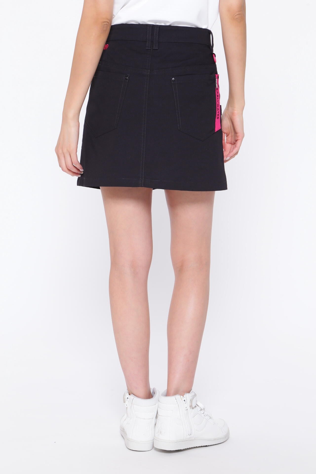 C/Peドライストレッチドビーカルゼ 5ポケットスカート ＜Pink with BLACK＞