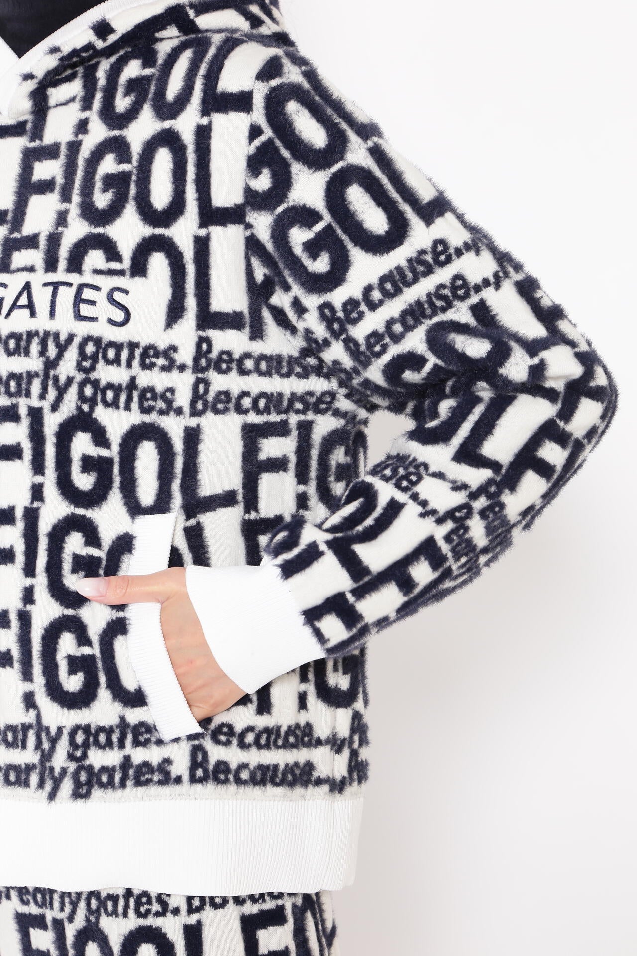 GOLF柄ジャガード ニットフーディプルオーバー ＜GOLFロゴ＞