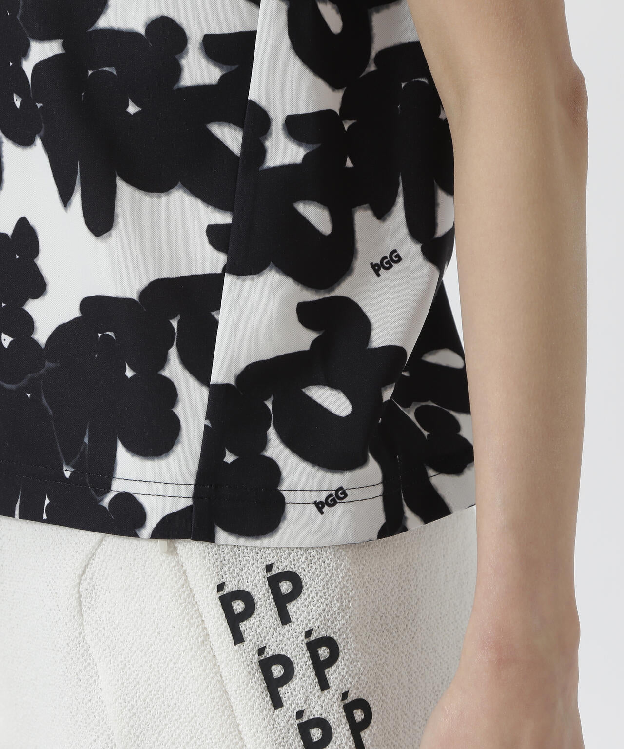 ed7a5eba-6261-5b2c-86f9-2cd6c3023f9c_Image