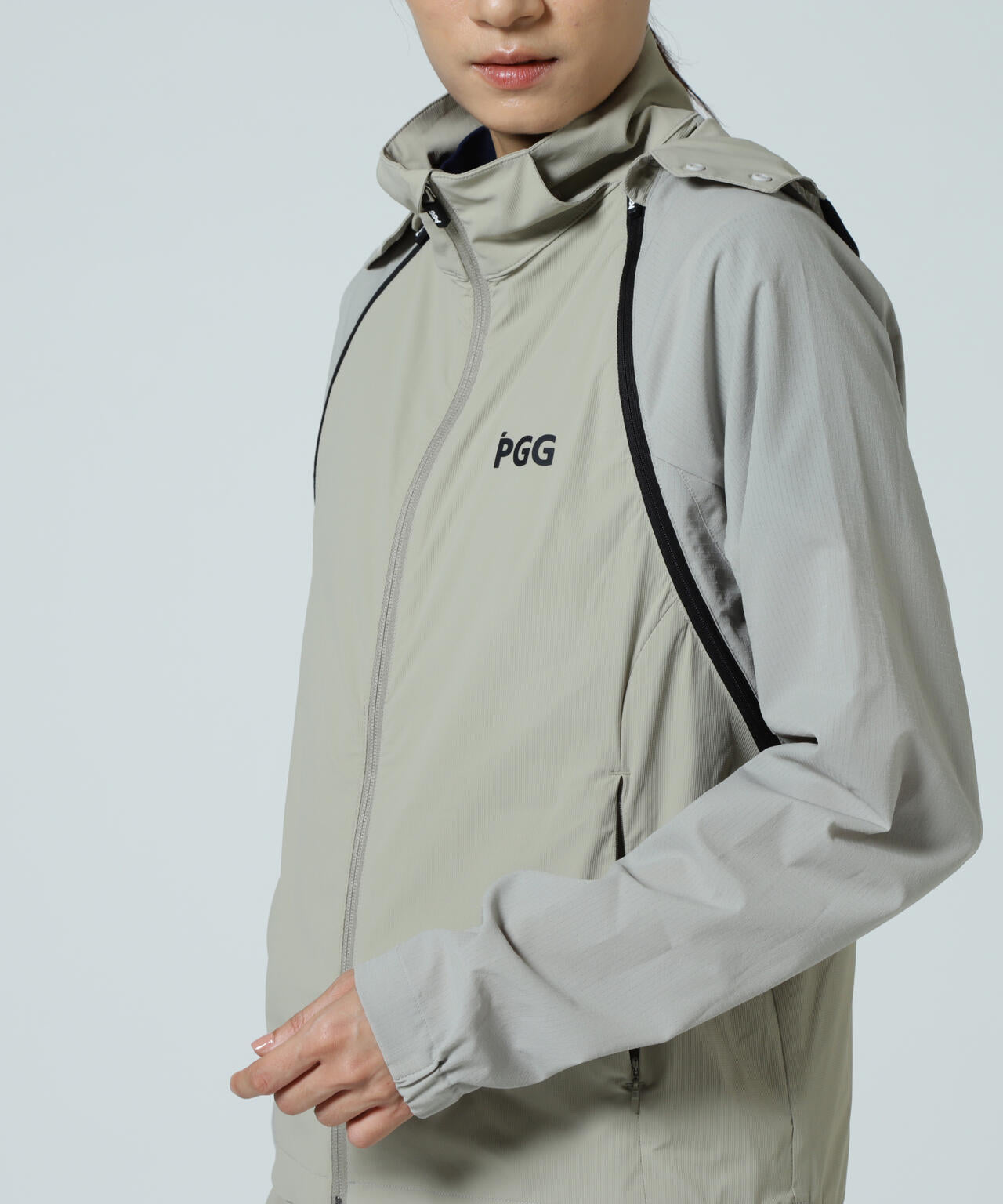 【PGG】【直営店舗&公式オンライン限定】Nyドビーストレッチ×DOTAIR 2WAY フーディブルゾン (LADIES)