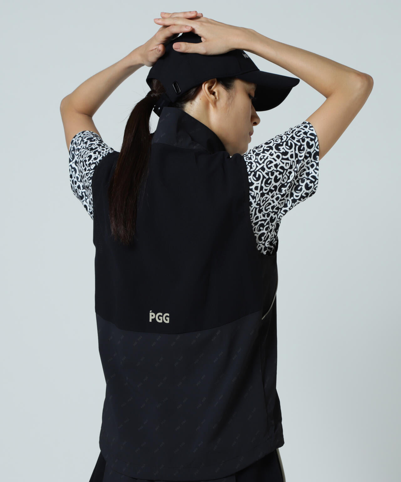 【PGG】【直営店舗&公式オンライン限定】Nyドビーストレッチ×DOTAIR 2WAY フーディブルゾン (LADIES)