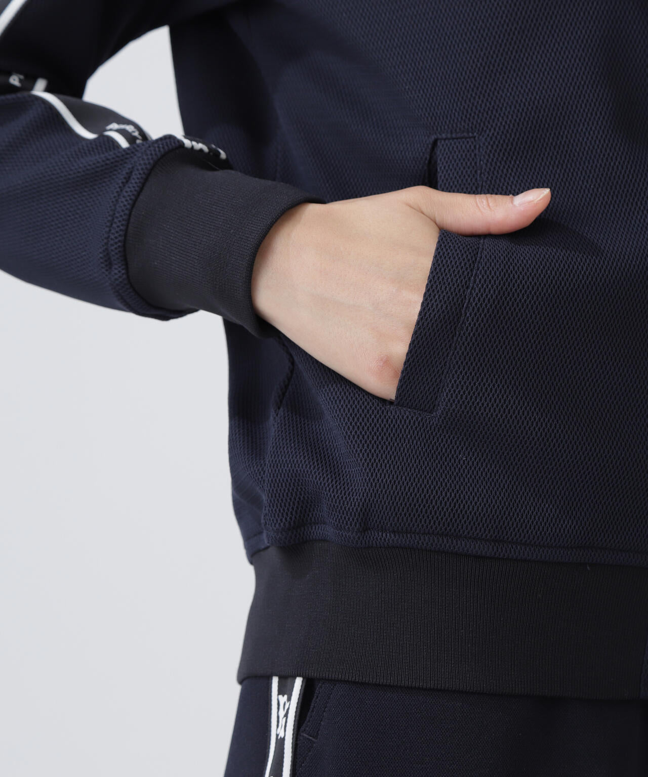 Peストレッチメッシュ トラックジャケット | PEARLY GATES（パーリー