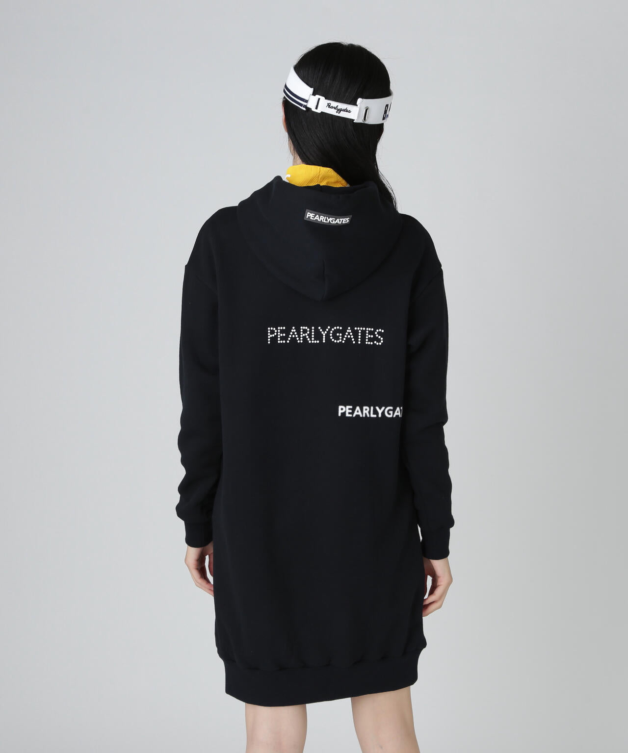 ジグザグ裏毛ジャガードスウェットフーディワンピース | PEARLY GATES