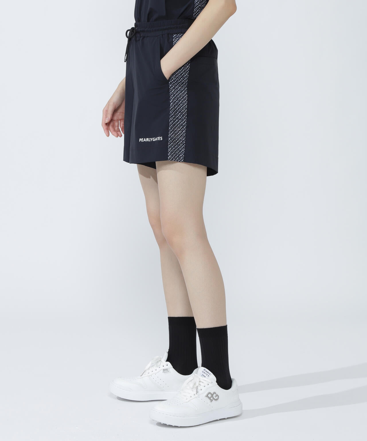 ナイロンアクティブストレッチショートパンツ