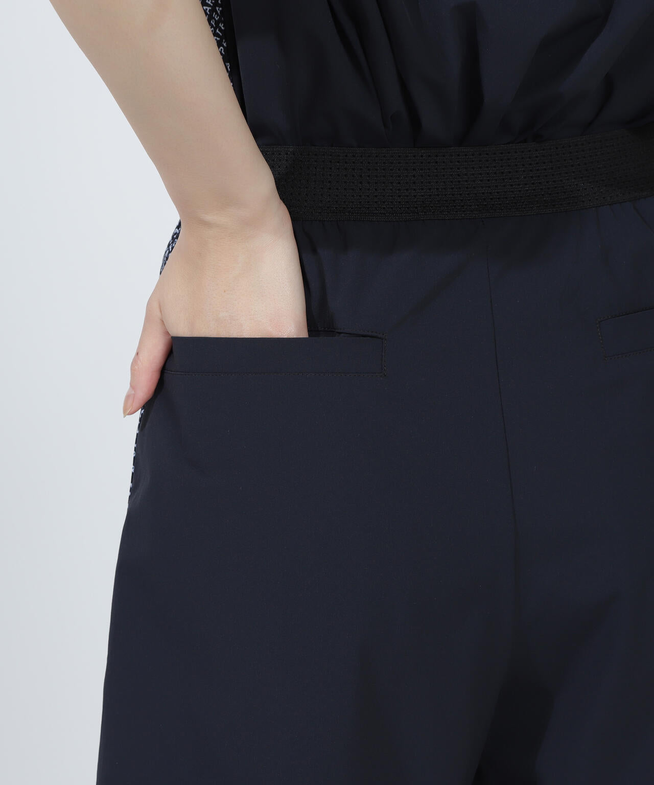 ナイロンアクティブストレッチショートパンツ