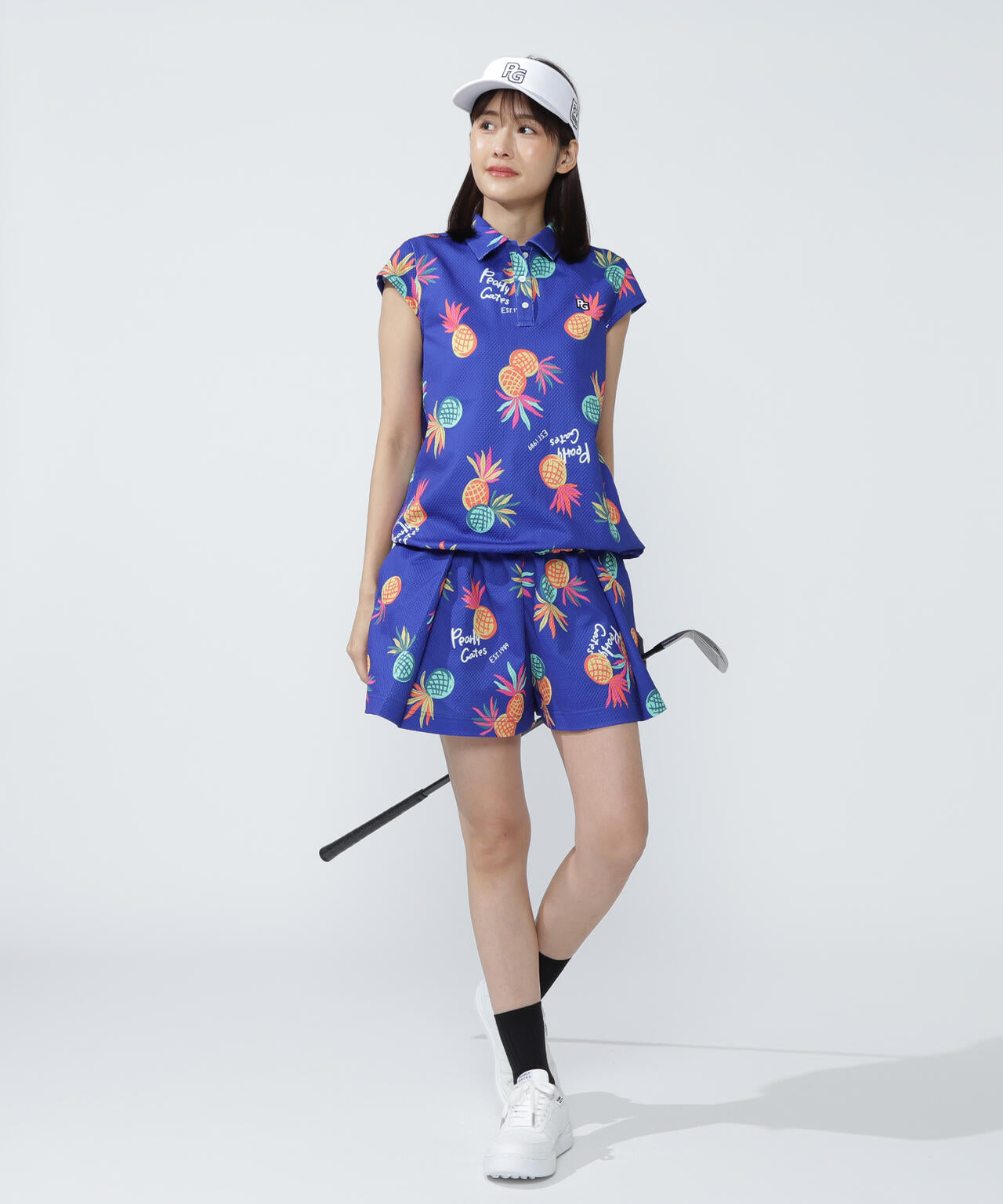 46G75d PBTドビーショートパンツ ＜パイナップルアート柄＞