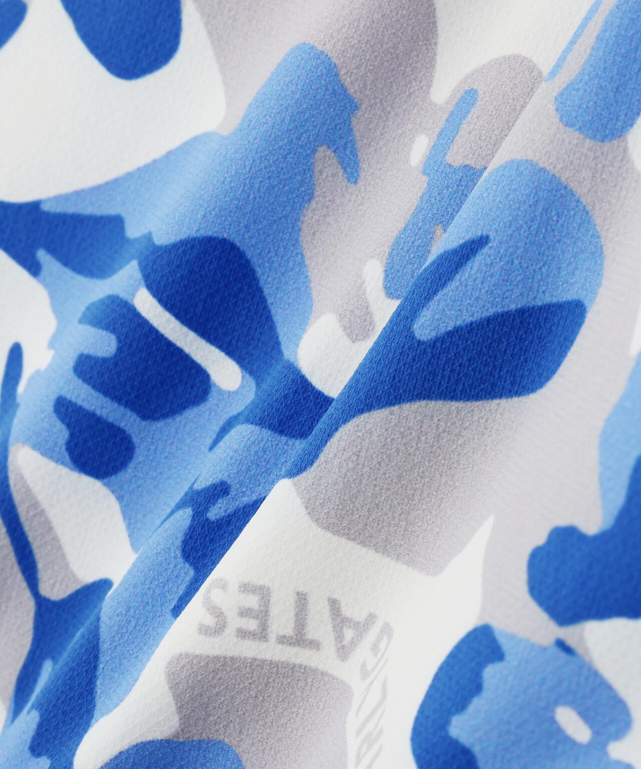 Peストレッチドビー中綿スカート ＜ラフ花ロゴ小柄＞ | PEARLY GATES