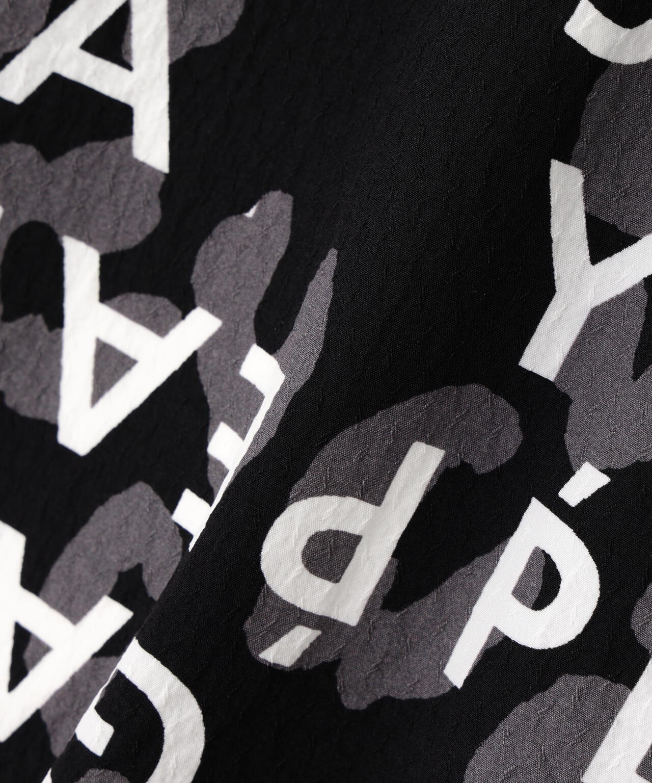 Nyストレッチドビースカート ＜ロゴヒョウ柄＞ | PEARLY GATES