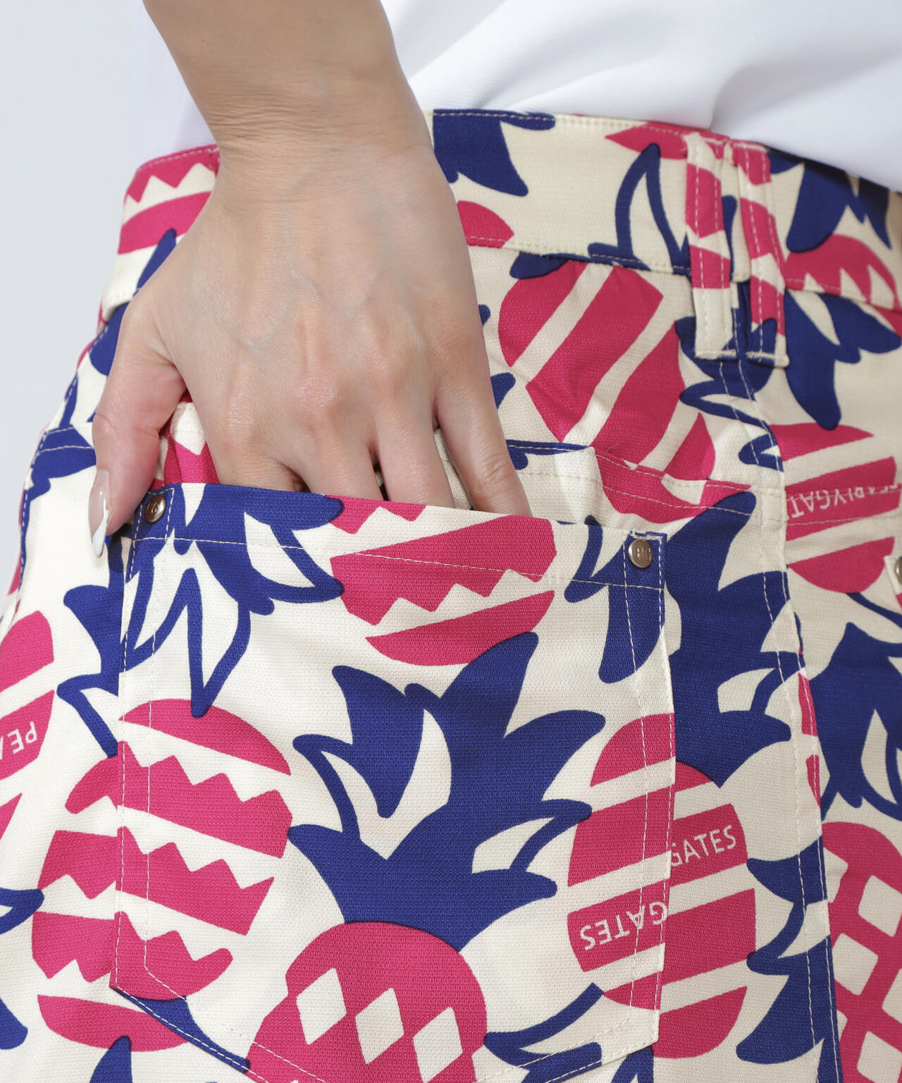 Peドビーストレッチ P&I 5ポケットスカート ＜パイナップル柄＞