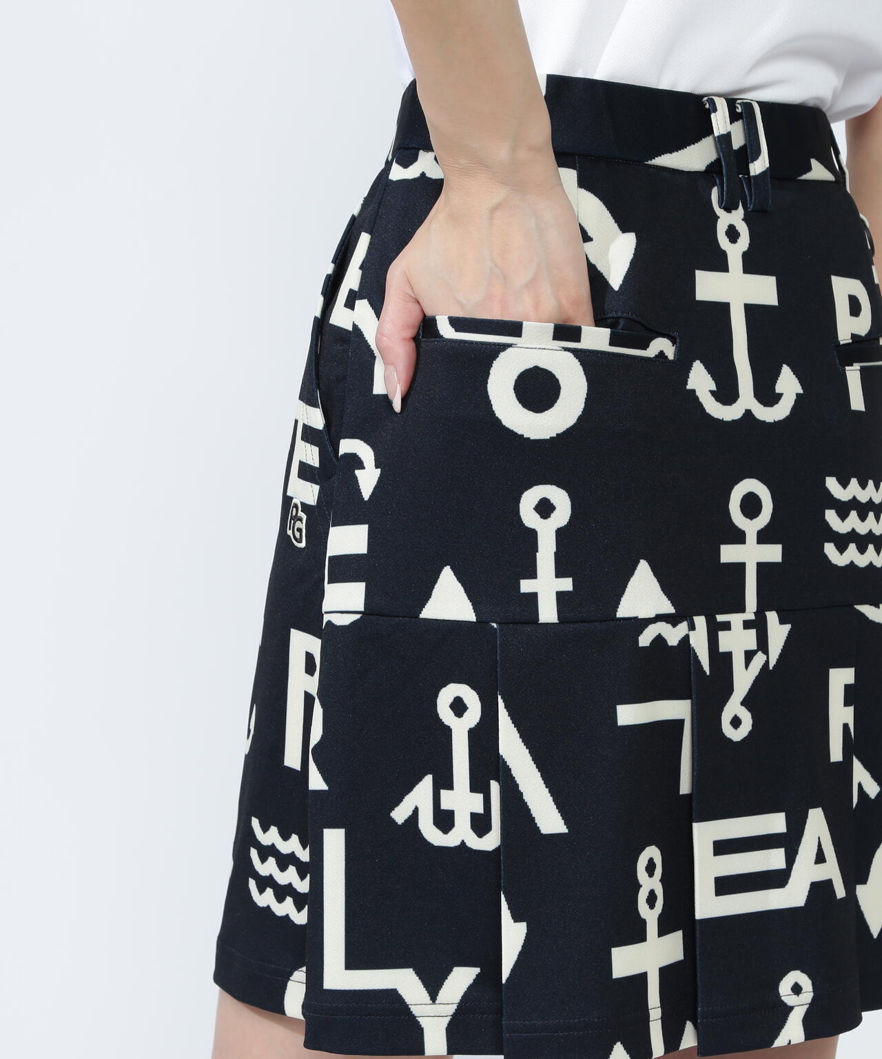 梨地スカート ＜アンカーロゴ総柄＞