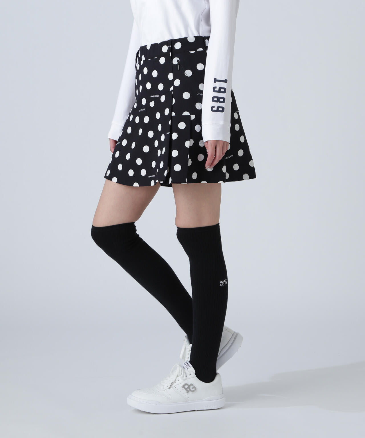 Peストレッチサッカースカート ＜ランダムドット柄＞