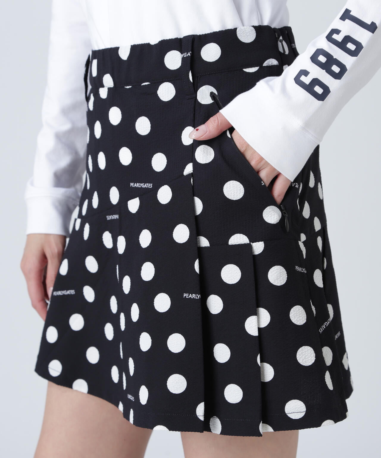 Peストレッチサッカースカート ＜ランダムドット柄＞