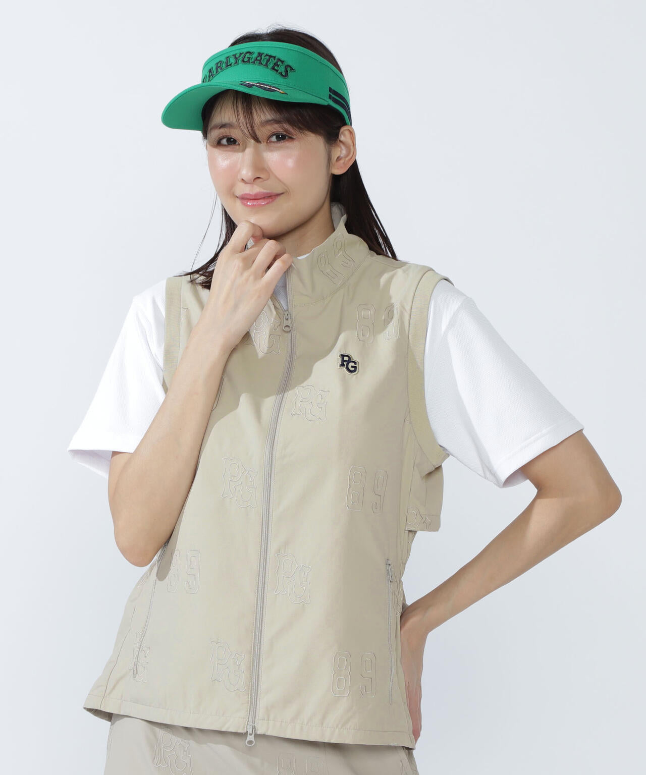 Peロゴ柄刺繍フルジップベスト | PEARLY GATES（パーリーゲイツ