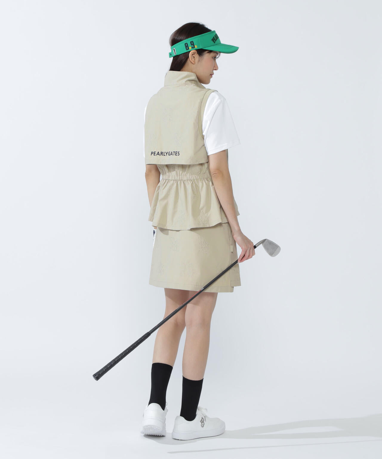 Peロゴ柄刺繍フルジップベスト | PEARLY GATES（パーリーゲイツ