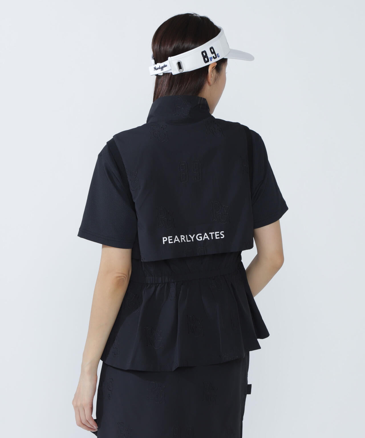 Peロゴ柄刺繍フルジップベスト | PEARLY GATES（パーリーゲイツ