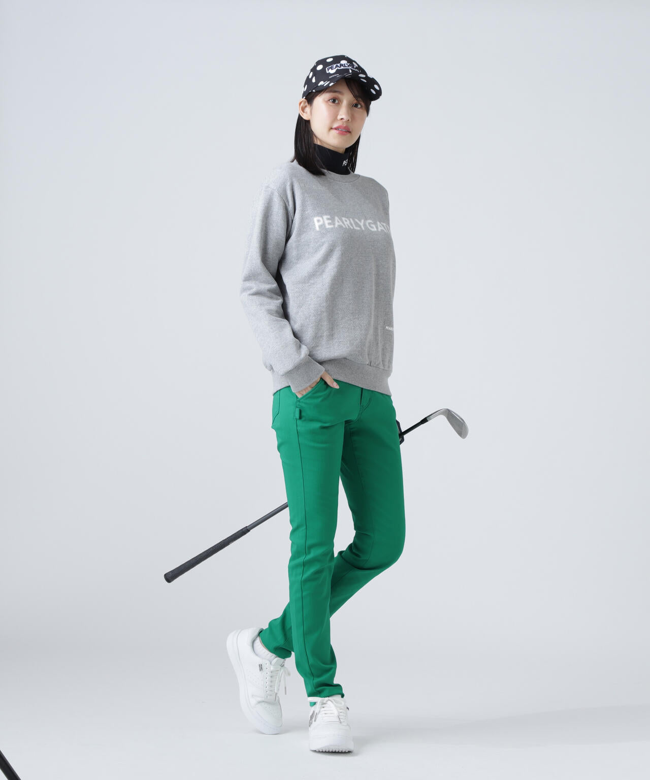 パーリーゲイツTOPスパン裏毛ウサギホワイトパーカーサイズ5 PEARLY