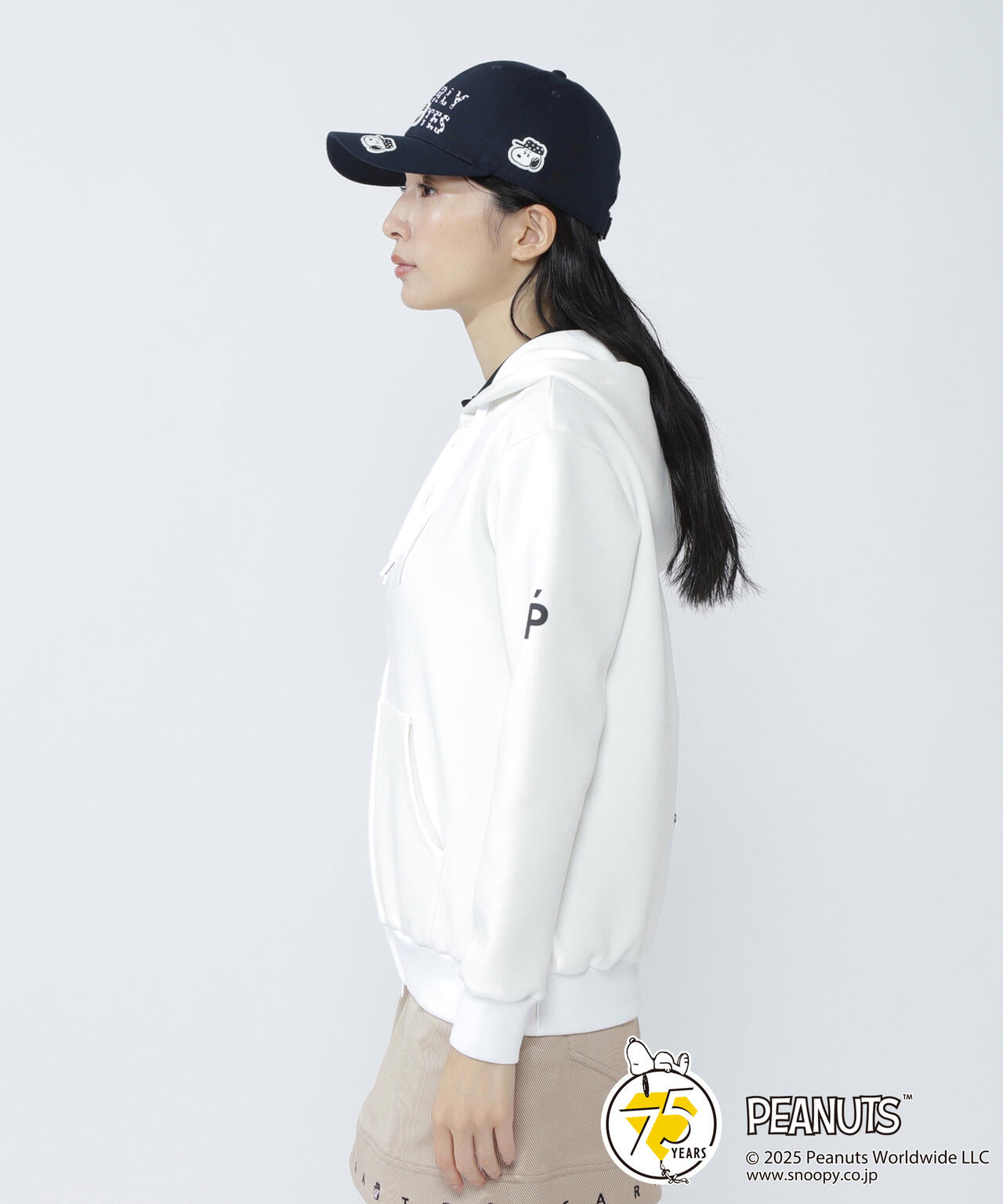 PEARLY GATES ホワイトシャツ スヌーピー刺繍 PEARLY GATES ホワイトシャツ スヌーピー刺繍