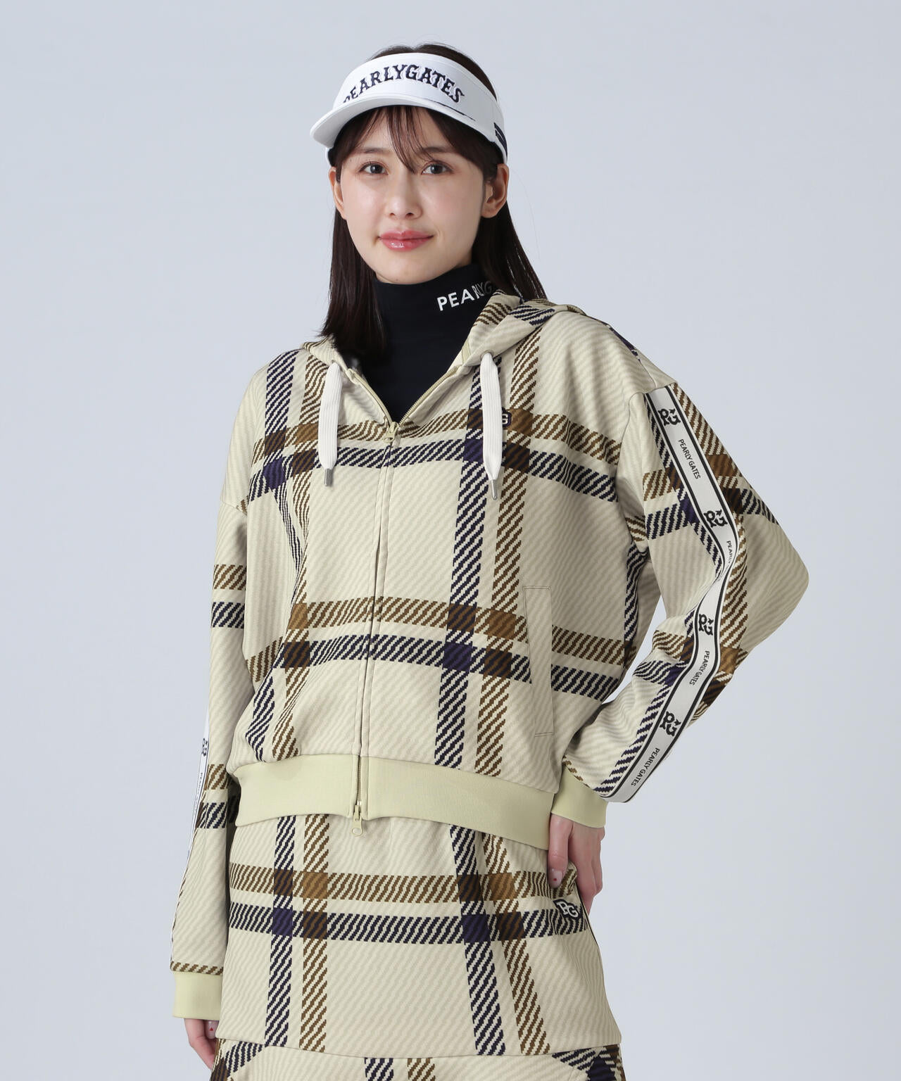 Peスパンダンボールメッシュフルジップフーディ